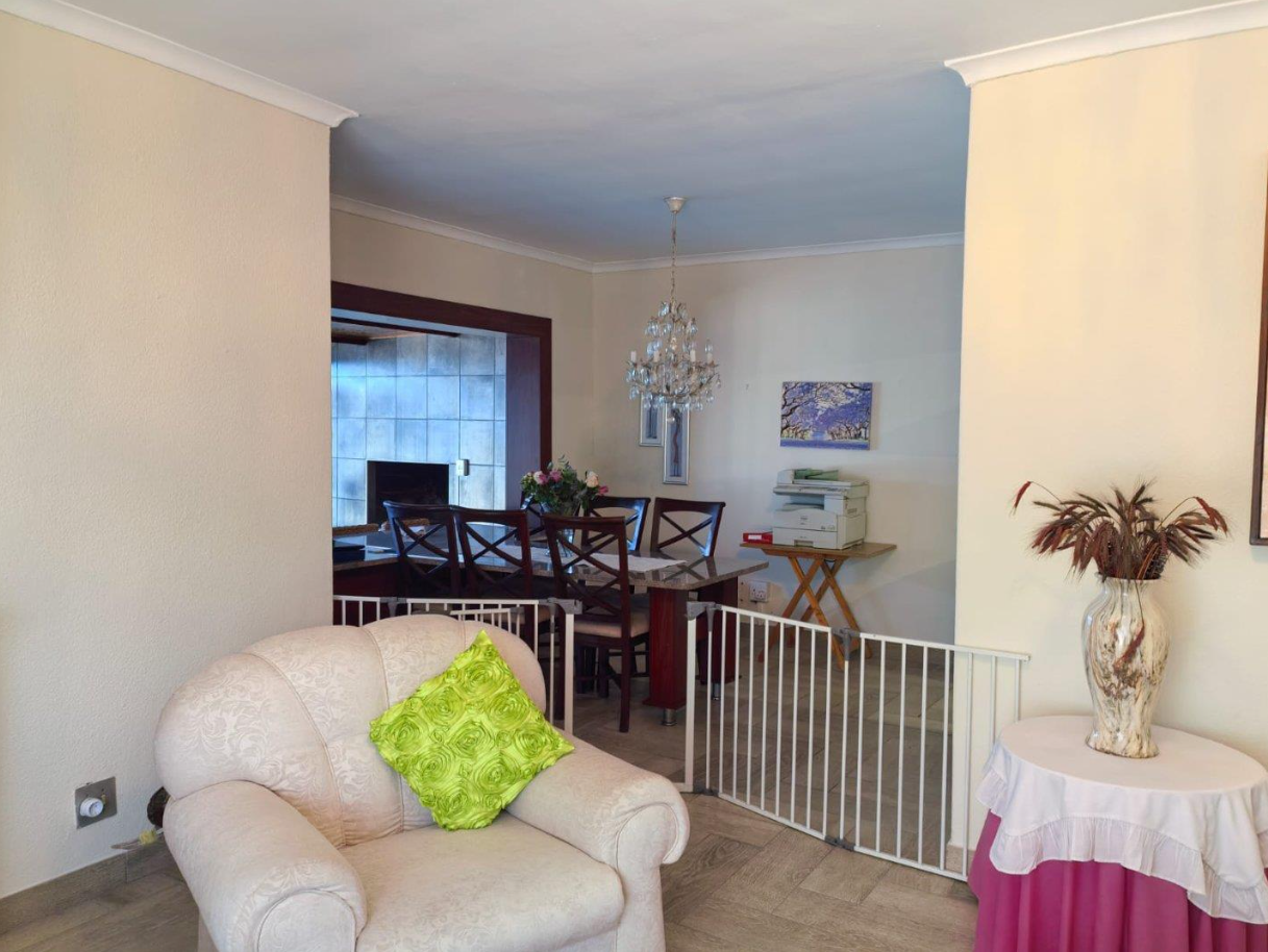 Immaculate Family Home in Mabile Park — photo 9 of 46