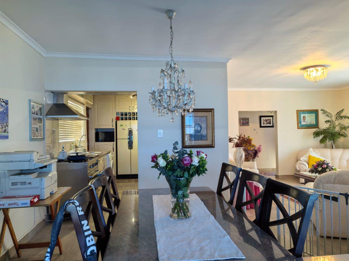 Immaculate Family Home in Mabile Park — photo 15 of 46