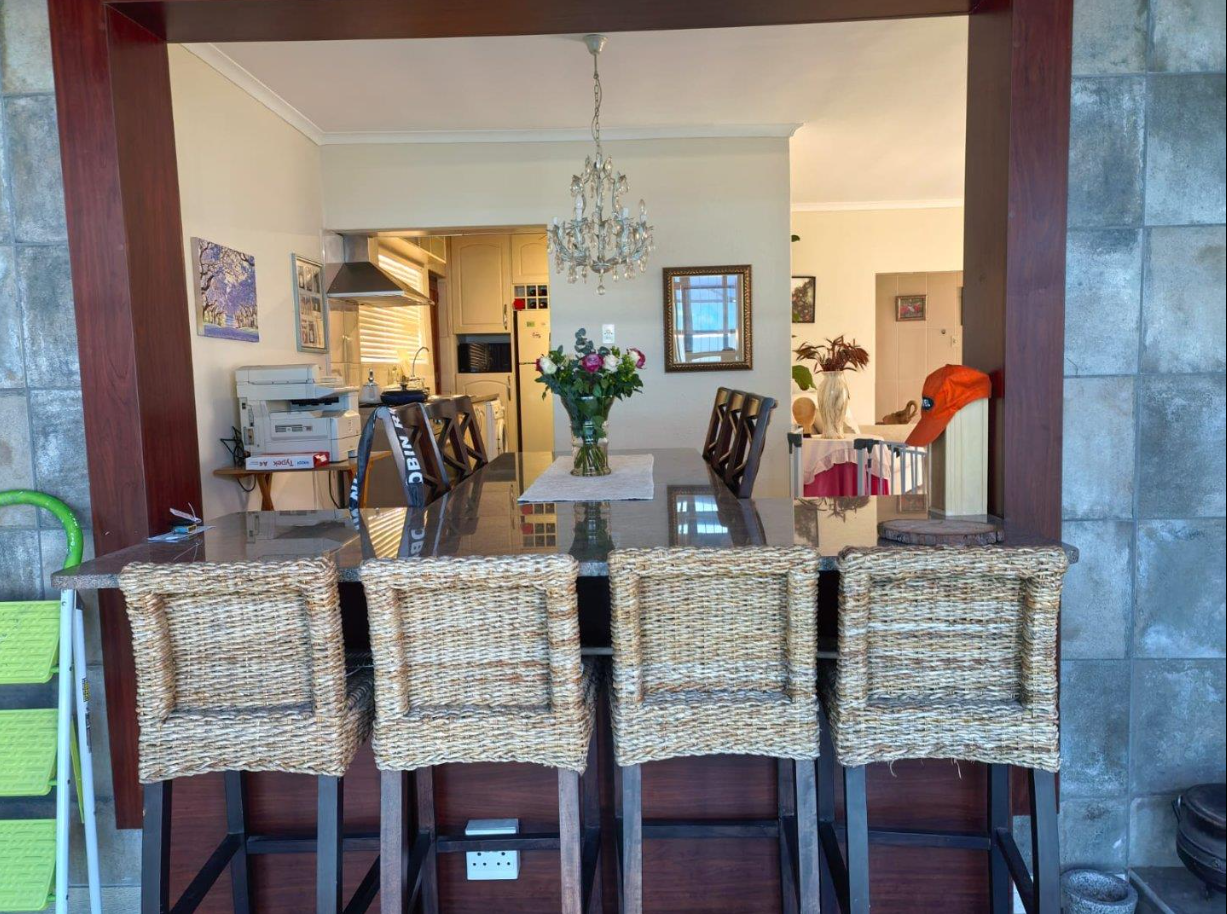 Immaculate Family Home in Mabile Park — photo 18 of 46